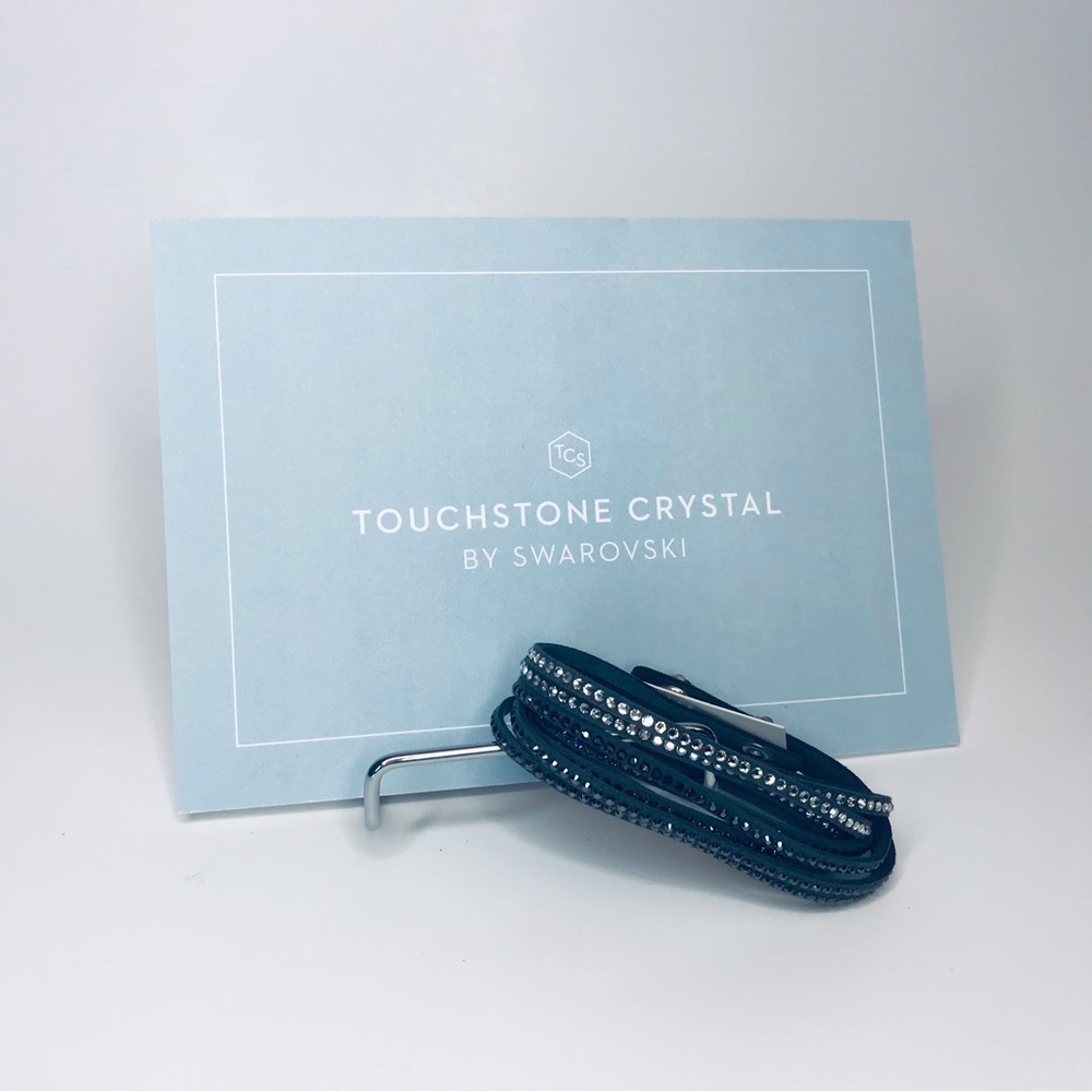 Touchstone Crystal : Wrap-Star Bracelet, Dark Grey || 1267